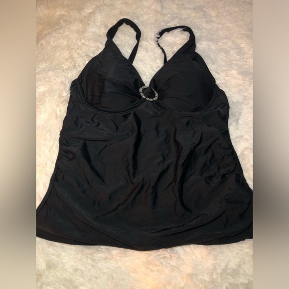 VENUS Black Bikini Sleek Swimwear Essential Tankini Top size 10 NWOT - Picture 2 of 8